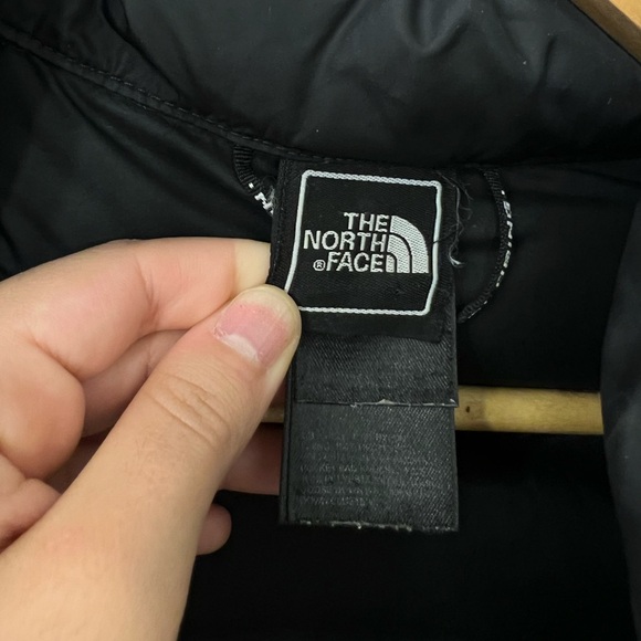 The North Face Women’s Winter Jacket 600 Size Small - Picture 3 of 12